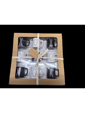 Rae Dunn Ceramic Tic Tac Toe Mini Mug Game Set XOXO Board New in Box